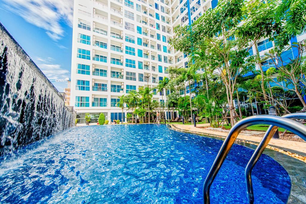 Nam Talay Jomtien Beach Exterior photo